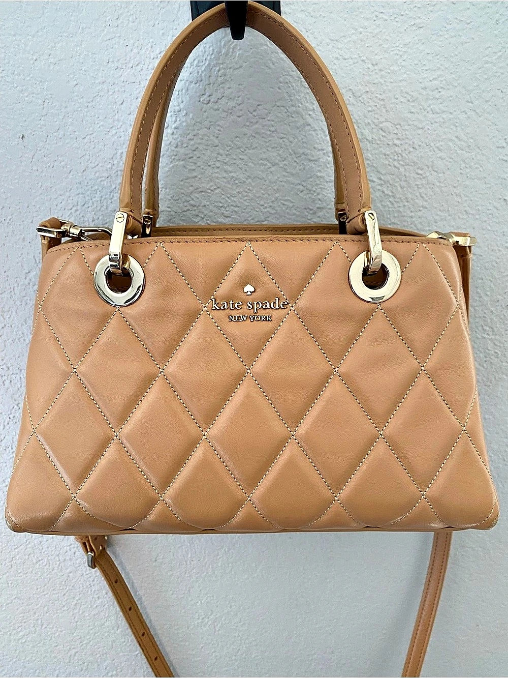 Kate Spade Quilted Shoulder/Crossbody Bag. FINAL PRICE!